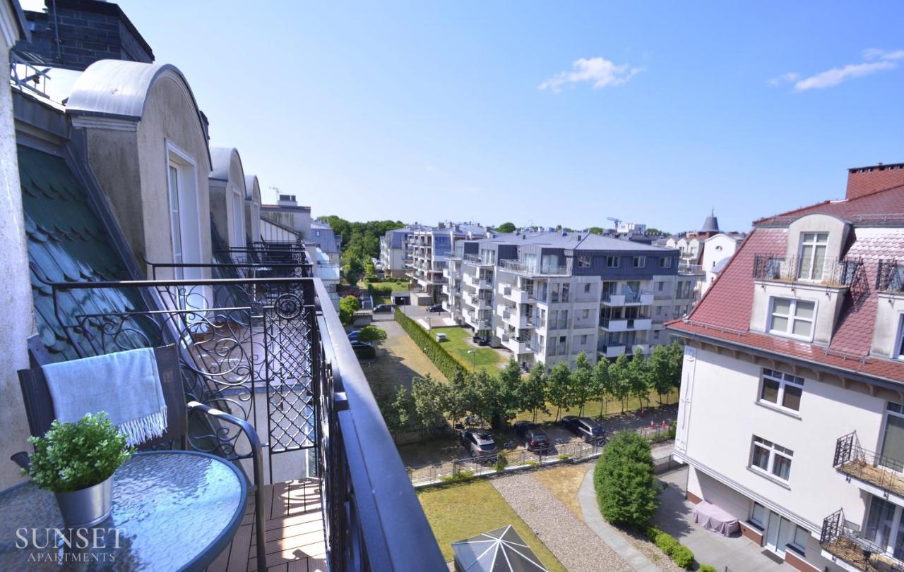 Promenada - Plaza 100M Lägenhet Świnoujście Exteriör bild